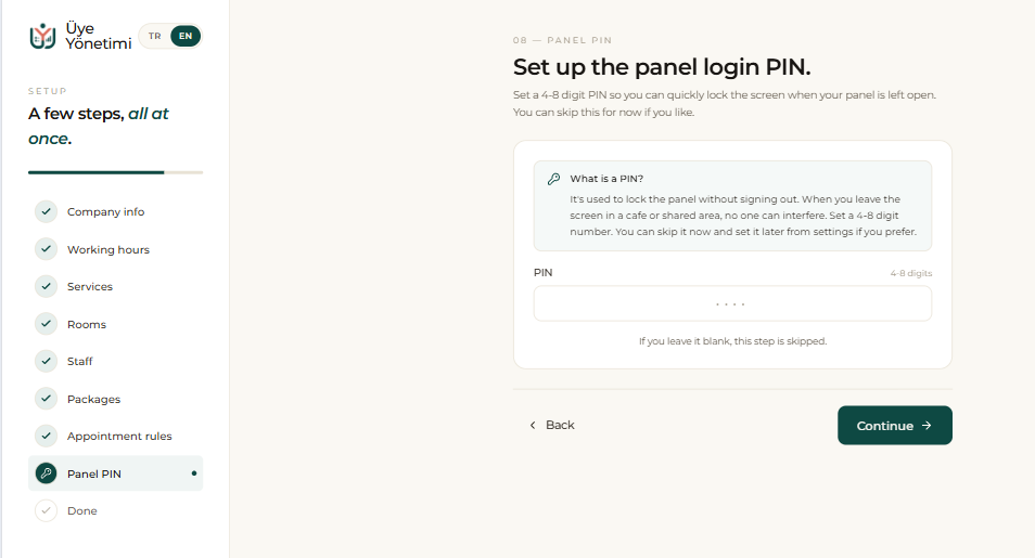 Setup wizard, step 8: set an optional 4–8 digit panel lock PIN