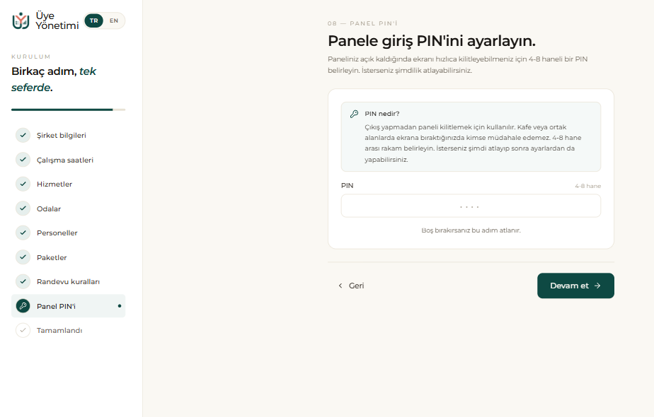 Kurulum sihirbazı, adım 8: opsiyonel 4–8 haneli panel kilidi PIN’i
